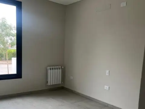 Depto Tipo Casa en Venta con 1 cocheras