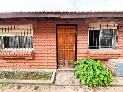 PH 2 AMB. C/COCHERA - ITUZAINGO NORTE