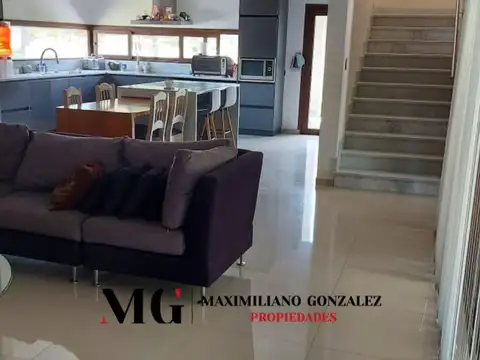 Casa en Venta al Oeste