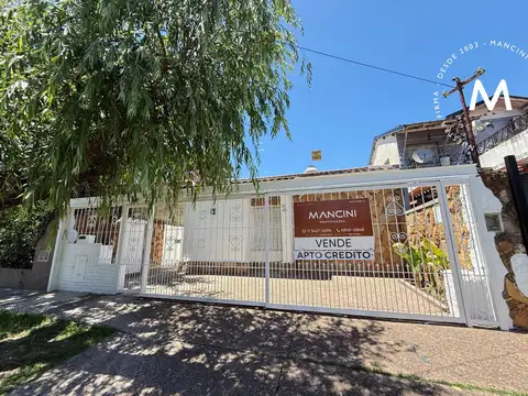 APTO CRÉDITO - Casa en venta de 4 ambientes - Jose Leon Suarez