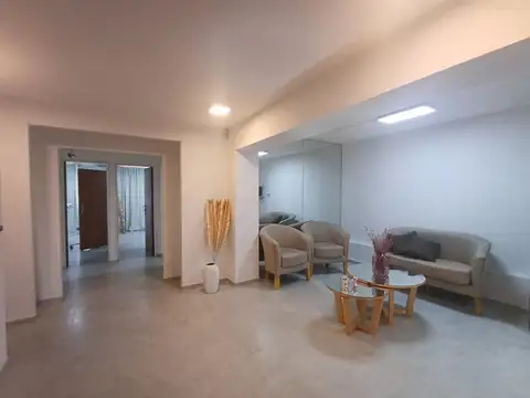 Oficina en Alquiler 44 años