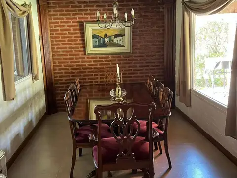 Coronel Vicente Dupuy 6000, Piso 0