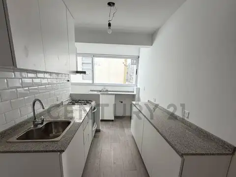 Departamento en Alquiler con 1 cocheras