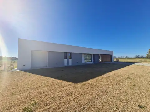 Casa en venta en Campos de Roca II