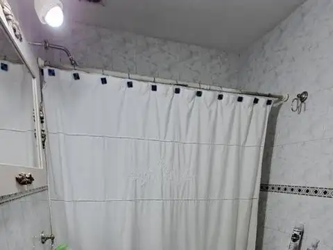 CASA LOTE PROPIO  - CASTELAR NORTE