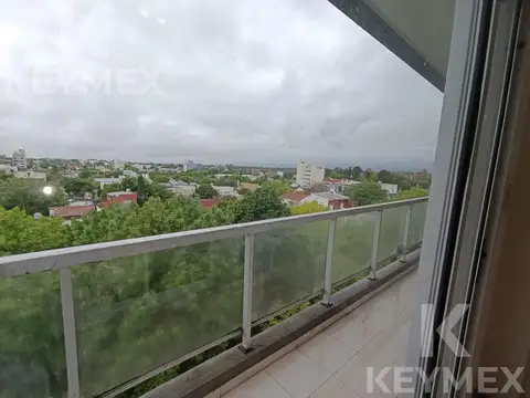 Departamento al frente con Balcón en alquiler, La Plata