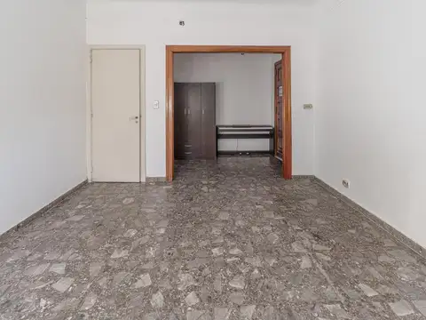 Depto Tipo Casa en Venta 60 años