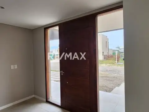 Cornelio Saavedra 3700