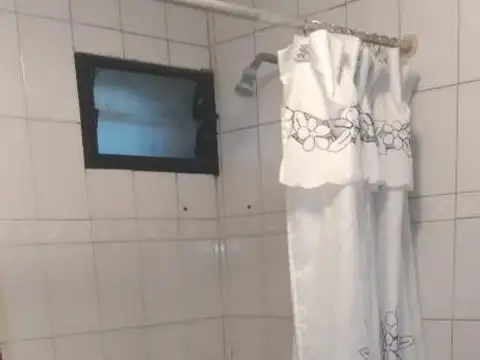 Depto Tipo Casa en Venta en Castelar Sur, USD 72.000