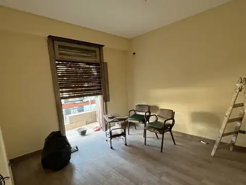 Depto Tipo Casa en Venta en Barrio Naón, USD 220.000