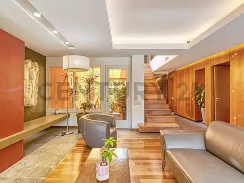 Casa en Venta de 5 dormitorios