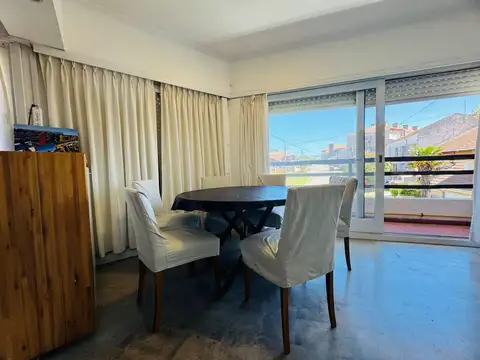 Departamento en Guiraldes 1000 de dos ambientes con cochera