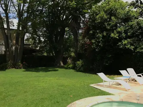 Quinta en Alquiler Temporal de 4 dormitorios