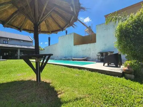Casa Tres Ambientes Venta con Pileta Open Door