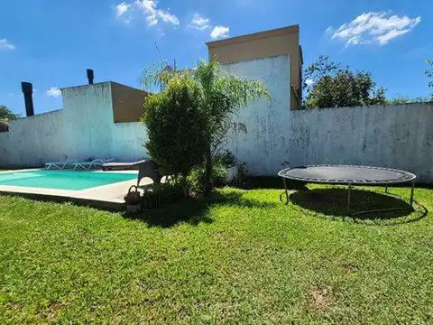 Casa Tres Ambientes Venta con Pileta Open Door