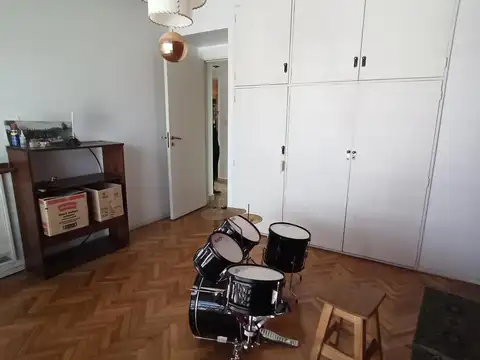 Departamento 4 ambientes con 3 baños