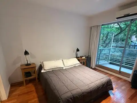 Alquiler Amplio 2 ambientes  en Las Cañitas sin muebles