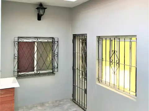 Depto Tipo Casa en Venta de 4 dormitorios