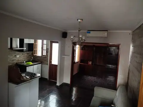 Depto Tipo Casa en Venta 81 años