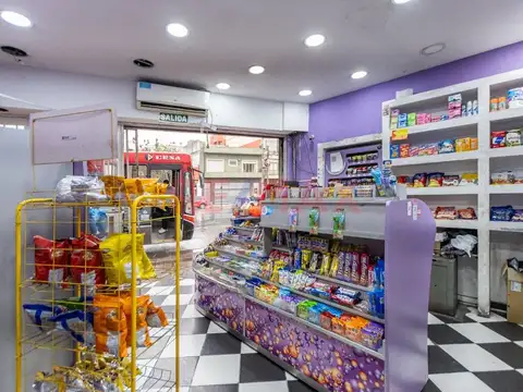 Local en Venta 40 años