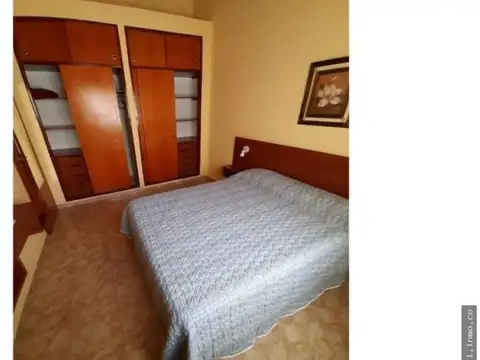 calle 14 1244 , Piso 2