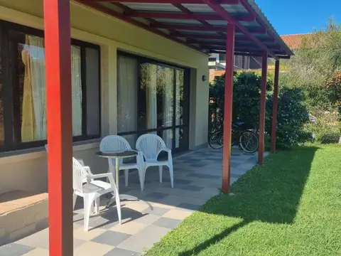 HERMOSA CASA EN HARAS SANTA MARIA - LOS EUCALIPTUS - ESCOBAR