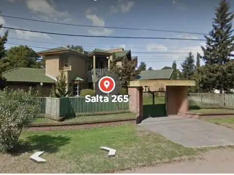 | MANSION EN BARRIO RESIDENCIAL | | MAR DE AJO |