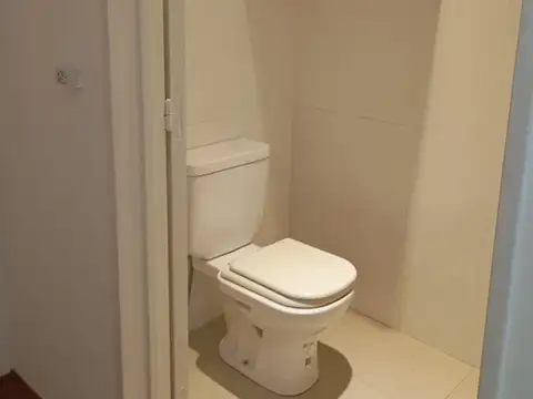 Avenida Álvarez Thomas 600, Piso 1