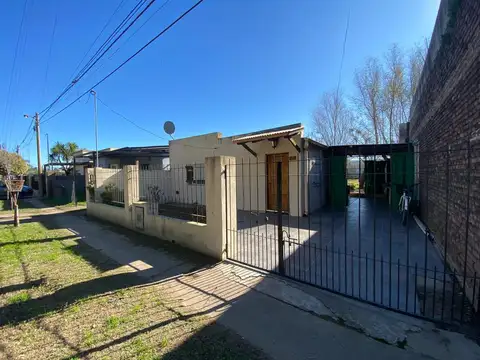 Casa en venta en Navarro