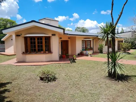 Salsipuedes Categoria 3 dormitorios 3 baños escritura apta credito