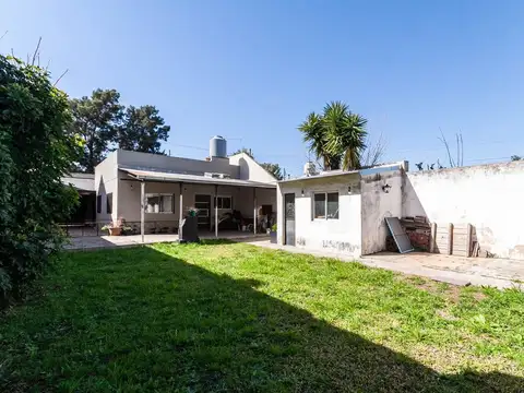 Casa en Venta en Temperley, USD 160.000