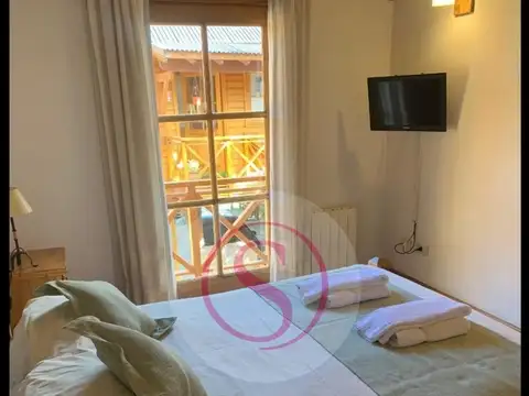 Casa 4 ambientes con 2 baños