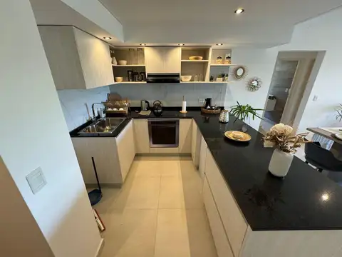 Gral Pacheco al 100, Barrancas del Talar