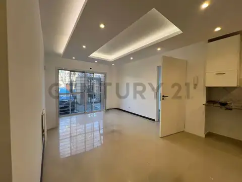 VENTA DEPARTAMENTO 2 AMBIENTES, PLANTA BAJA,  CENTRO CASTELAR