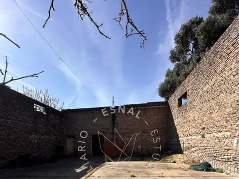 Venta Galpon con Local Comercial y Vivienda en Venta