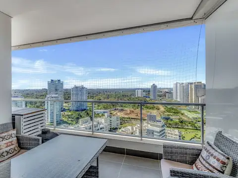 Departamento en Alquiler en Playa Brava, USD 6.900