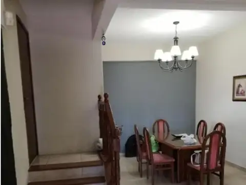 Depto Tipo Casa en Venta en Haedo, USD 210.000