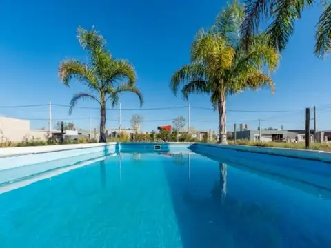 CASA DE 2 DORMITORIOS - Tierra de sueños 3 - Amistad  al 100