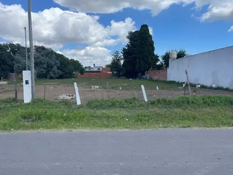 Amplio terreno de 35 x 70 metros ideal canchas deportivas.