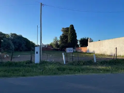 Amplio terreno de 35 x 70 metros ideal canchas deportivas.