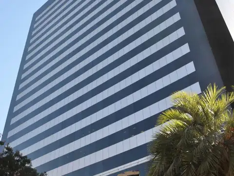 Laminar Plaza - Oficina en Venta - Catalinas