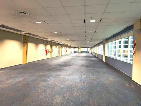 Laminar Plaza - Oficina en Venta - Catalinas