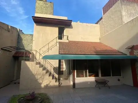 Depto Tipo Casa en Venta de 4 ambientes