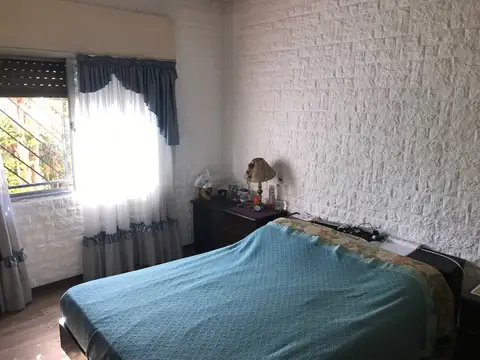 Casa en Venta en Adrogue, USD 110.000