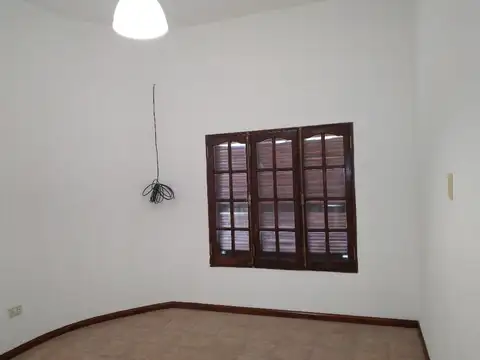 CALLE 4 GENERAL LAS HERAS 1100