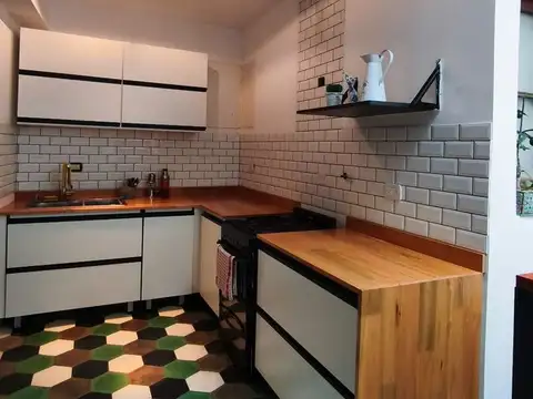 Depto Tipo Casa en Venta de 3 ambientes