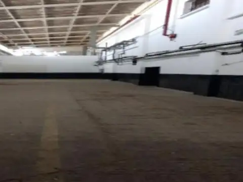 Depósito en Alquiler en el Parque Industrial Hurlingham