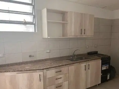 Depto Tipo Casa 2 ambientes con 1 baño