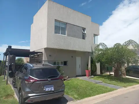 Casa de 4 ambientes en Venta en Barrio Privado El Aljibe, Manzanares, Pilar, GBA Norte