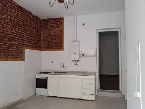 Depto Tipo Casa en Alquiler de 3 ambientes